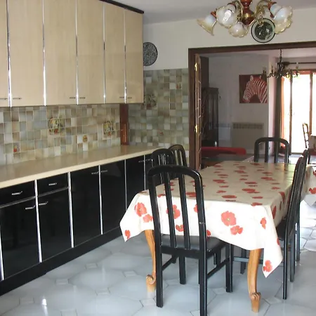 Casa vacanze Rez De Jardin De Plain Pied Dans Maison *